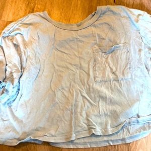Garage cropped baby blue t